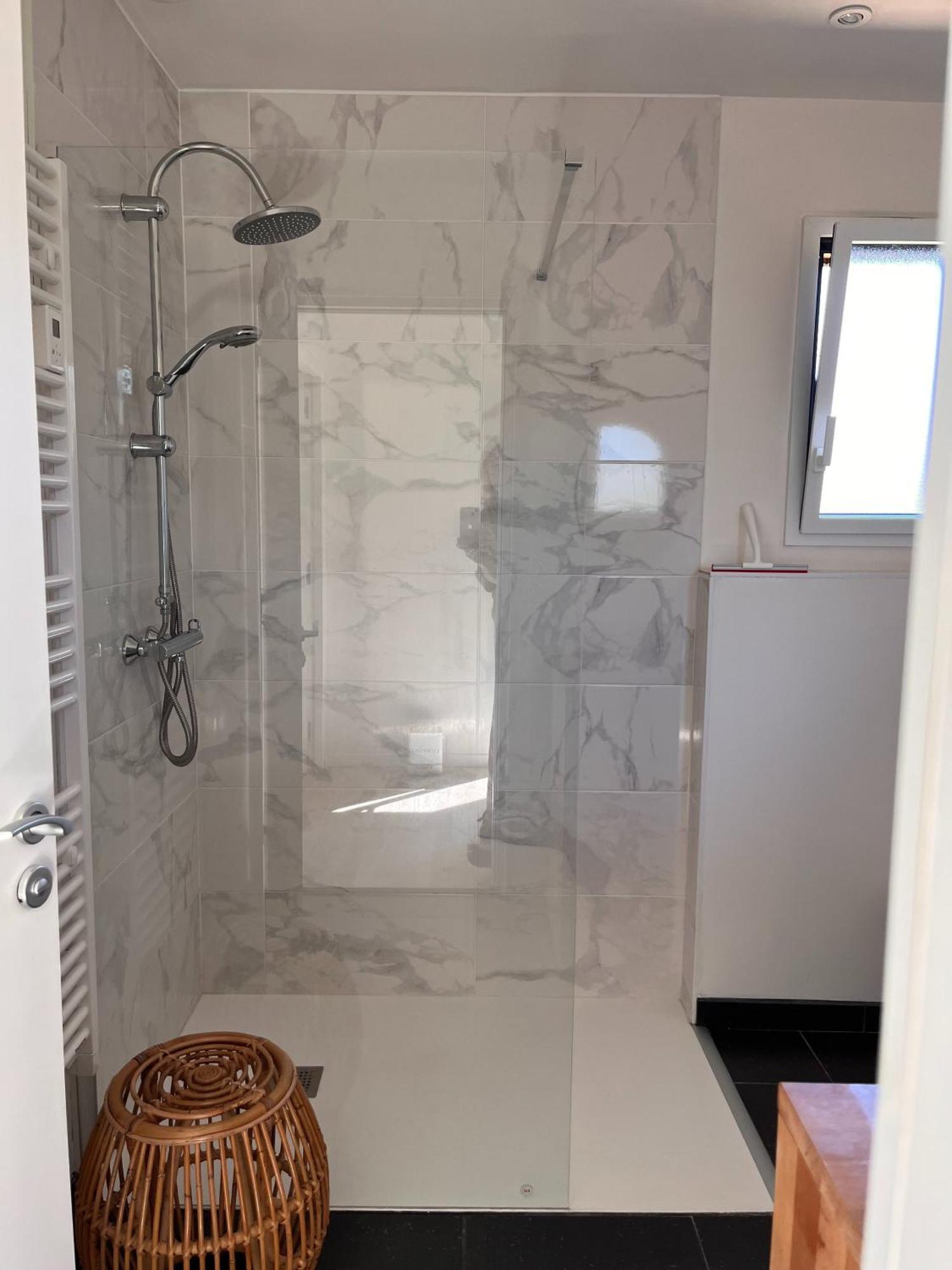 Bed and Breakfast La Sellerie Romagne  Екстер'єр фото
